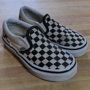 Little kids Vans checkerboard slipons 11.5